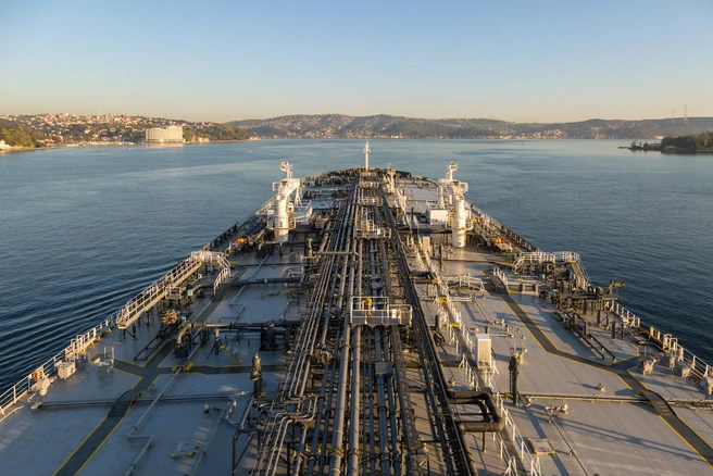 The Telegraph: Британия намерена продать нефть с захваченного танкера Smyrtos | Источник: MenzhiliyAnantoly / iStock