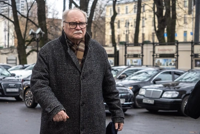 Миркурбанов сыграет Сталина, Сухоруков — Хрущева у Бортко