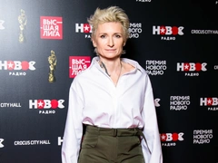 «Любовь обрушилась изумрудной волной»: Диана Арбенина намекнула на перемены в личной жизни