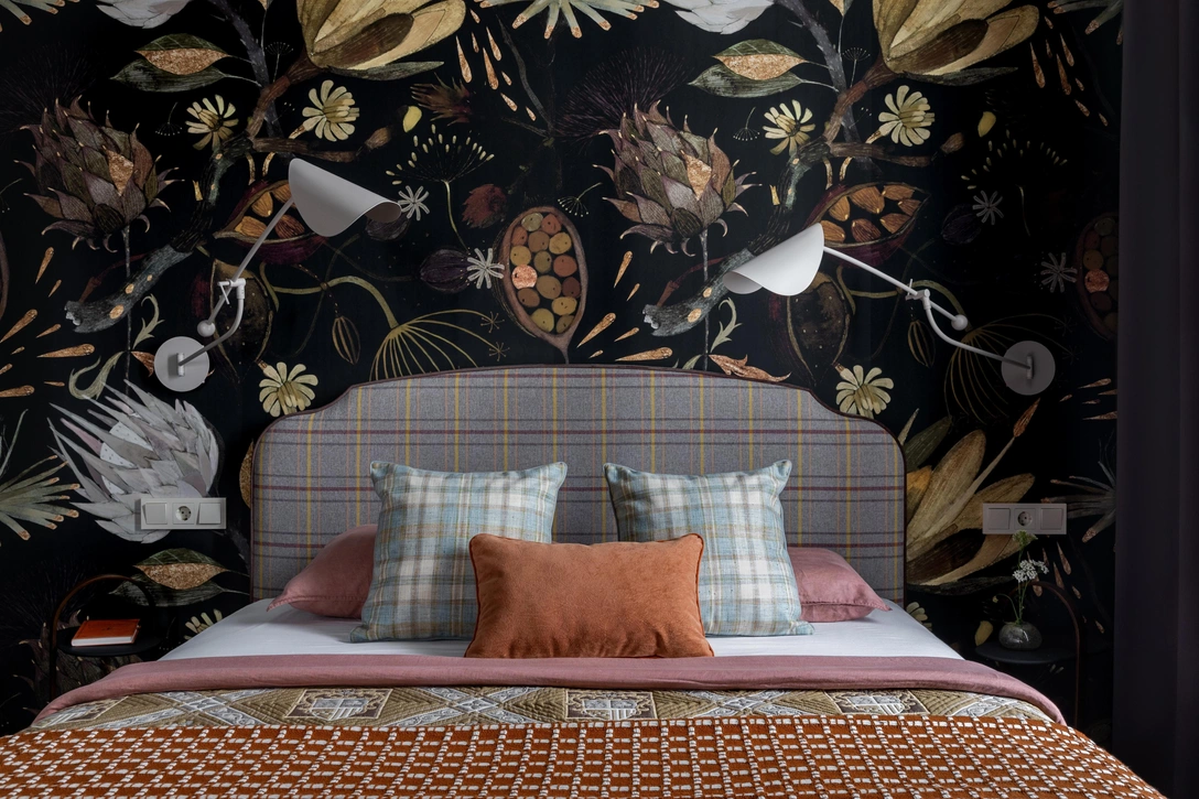 Черничный, трюфельный, винный: квартира в Москве у набережной | Источник: Михаил Бравый. Стиль: Варвара Калицкая