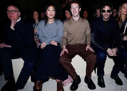 Что Марк Цукерберг делал на показе Prada