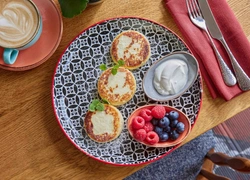 Идеальные сырники: 7 секретов самого вкусного завтрака от шеф-поваров — попробуйте утром