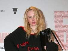 Валерия Гай Германика: «Я еще летом стала бабушкой, а вы ржали. 17-летняя дочь в официальном браке»