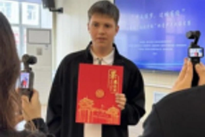 Школьник из Приморья выиграл конкурс китайского языка в Китае