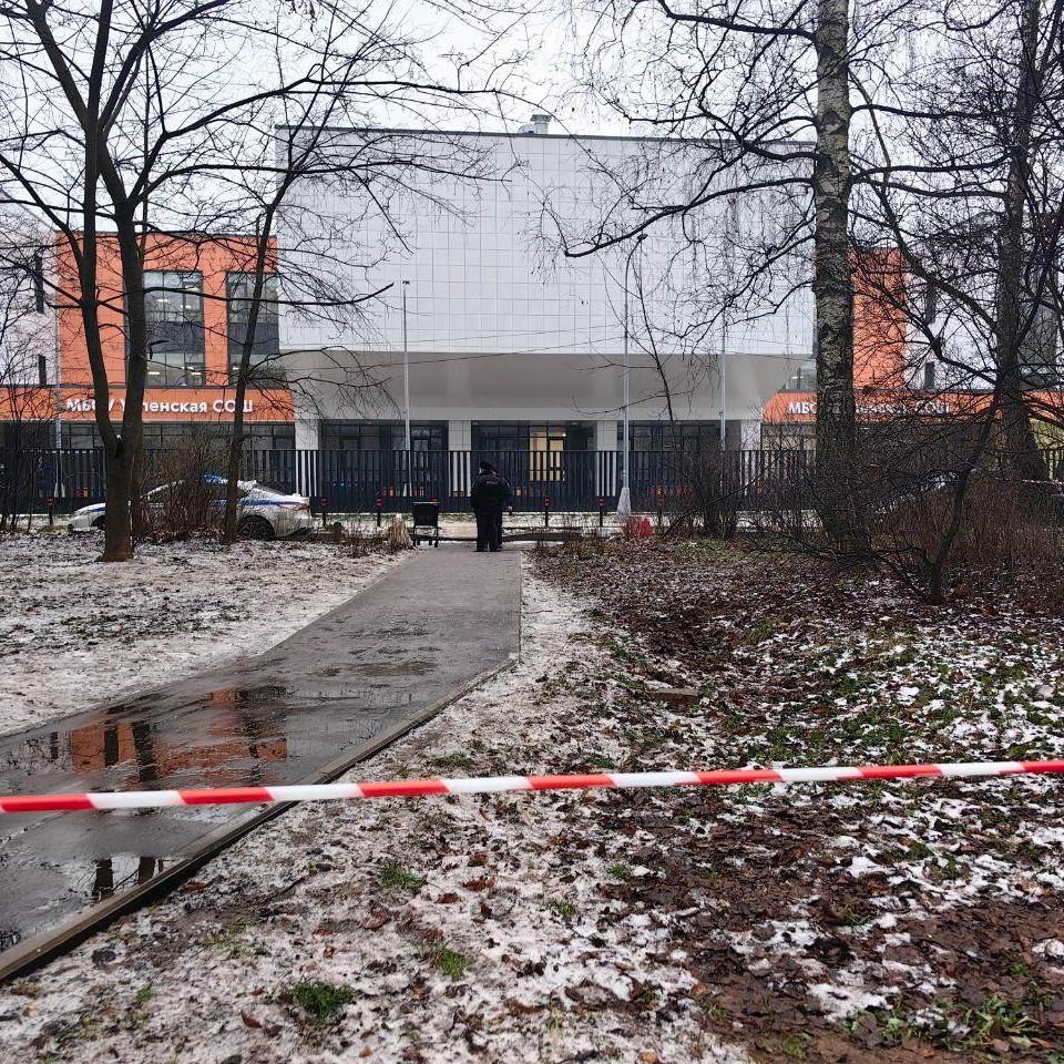 «Жертв могло быть больше»: раненый охранник школы под Одинцово о нападении Тимофея и отсутствии досмотра учеников