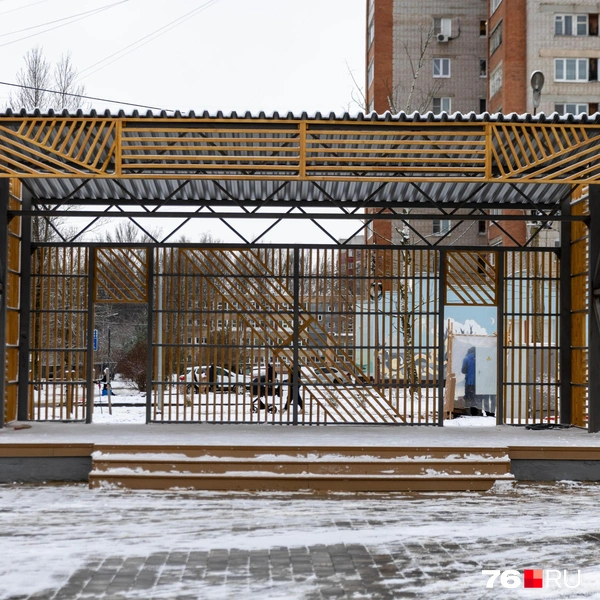 В парке появилась сцена | Источник: Артем Бауман / 76.RU