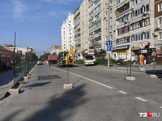 Максима Горького&nbsp;— одна из самых оживленных улиц в городе | Источник: Павел Красоткин / 72.RU 