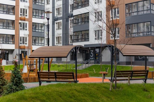 Застройщик уже воплотил идеи благоустройства в готовом корпусе 8-10. Всё, что вы видите на фото — пример будущего облика вашего дома | Источник: «TEN девелопмент»