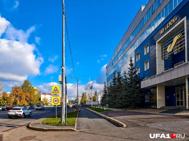 Электросети по соседству | Источник: Булат Салихов / UFA1.RU