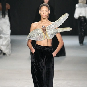 Индийский террариум от кутюр у Rahul Mishra