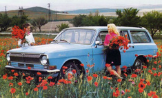 Красивые девушки в рекламе советских автомобилей. Ностальгическая подборка