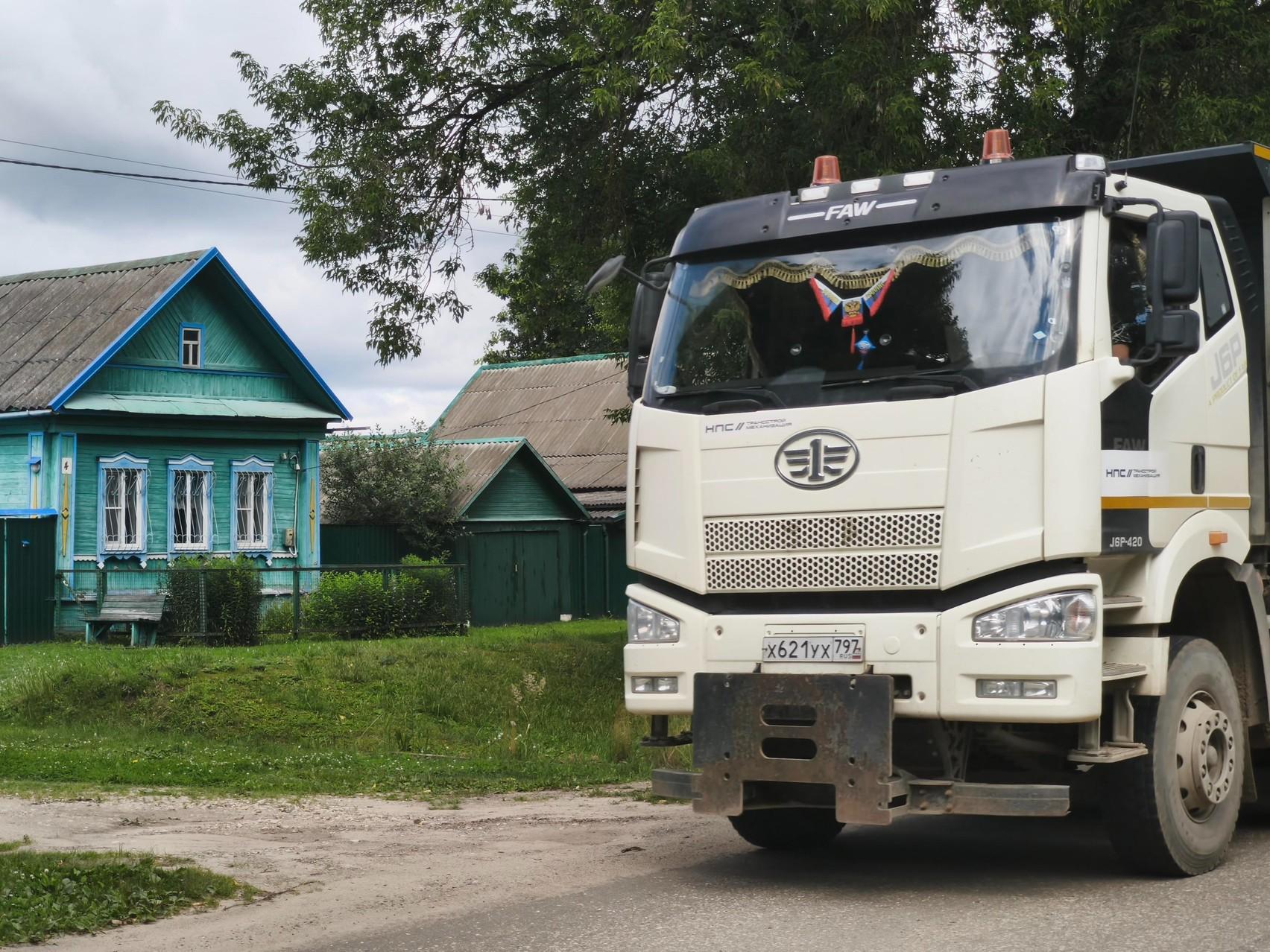 «ВСМ вместо моего дома — это месть». Как выживают деревни, через которые строят скоростную магистраль из Москвы в Петербург