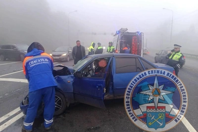 ДТП в тумане на М-10: спасатели вызволили двоих