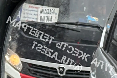 Туляки возмущены безграмотными табличками в автобусах