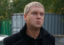 Сергей Светлаков будет с оружием обороняться от папарацци