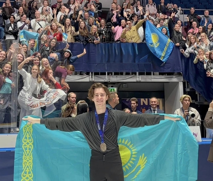 Михаил Шайдоров завоевал бронзу на этапе серии ISU Challenger в Братиславе | marieclaire.kz