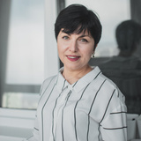Елена Неймарк