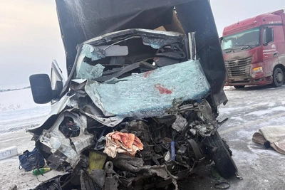 Водитель «Газели» погиб в аварии с четырьмя грузовиками