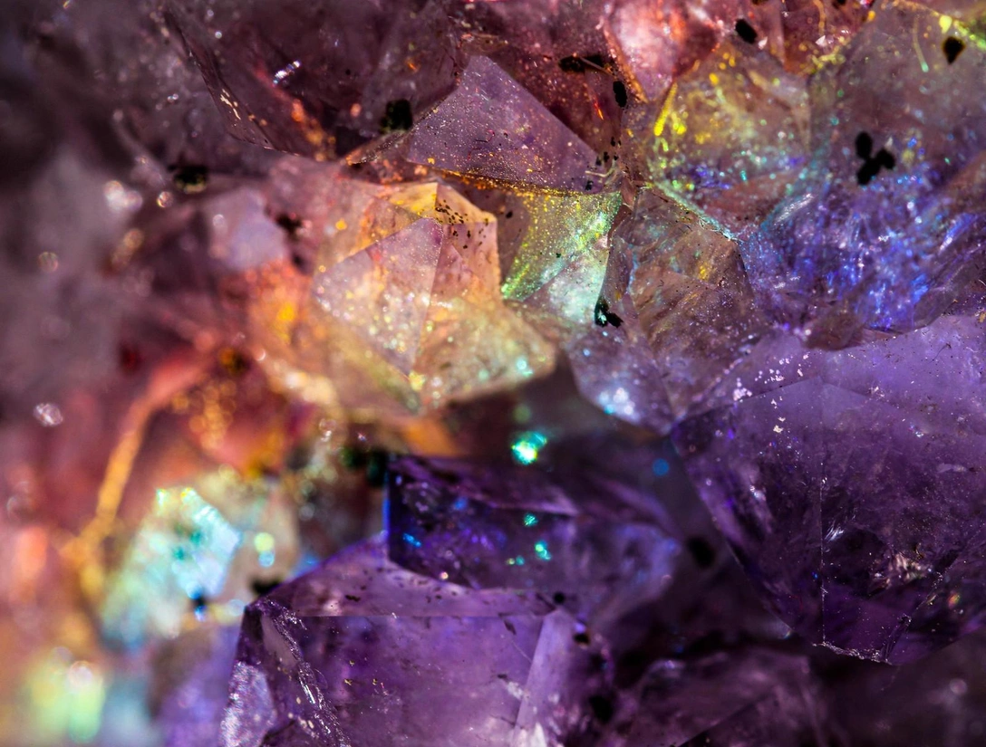 Магическая сила: 10 таинственных камней, которые изменили историю и жизнь людей | marieclaire.ru