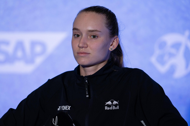 Елена Рыбакина потерпела тяжелое поражение на Australian Open 2024