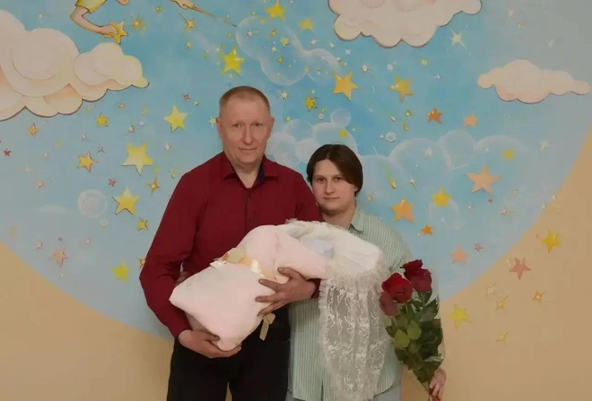 2200 граммов счастья в руках | Источник: Самарская областная больница имени Середавина