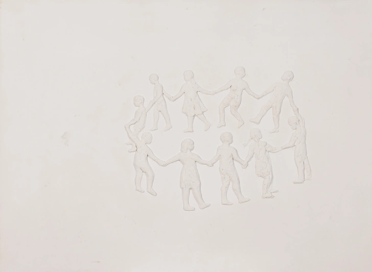 Выставка &laquo;Он в воздух бросает, и ловит он сразу&raquo;: современное искусство в московской школе