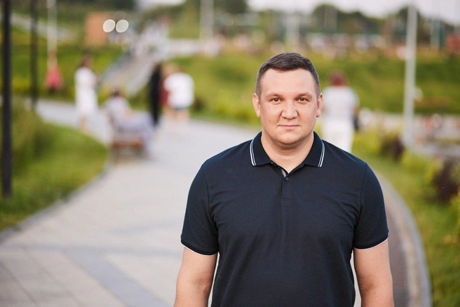 Карьера Романа Дидковского пошла на взлет и сразу в разных сферах. Он теперь и председатель комиссии и топ-менеджер | Источник: Администрация Тольятти
