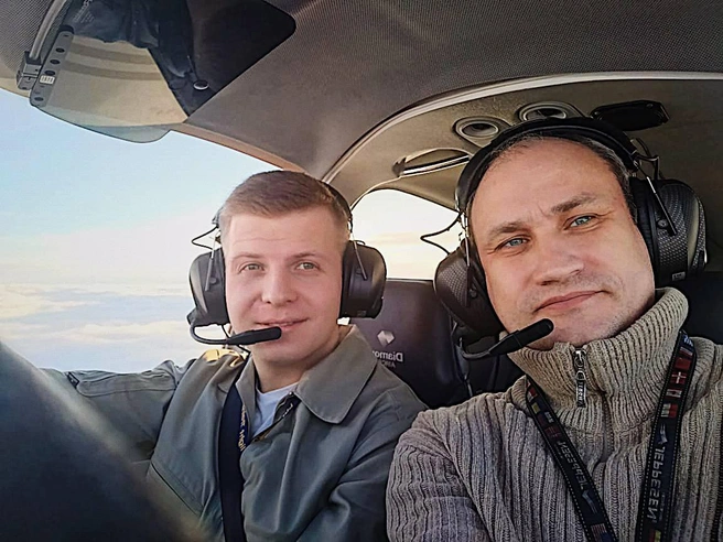 Глеб летает уже больше 6 лет, до официальной пенсии ему осталось 1200 часов налета | Источник: Глеб Буш