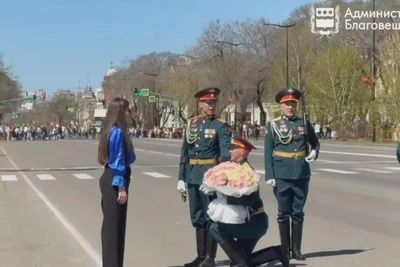 Предложение на параде Победы в Благовещенске