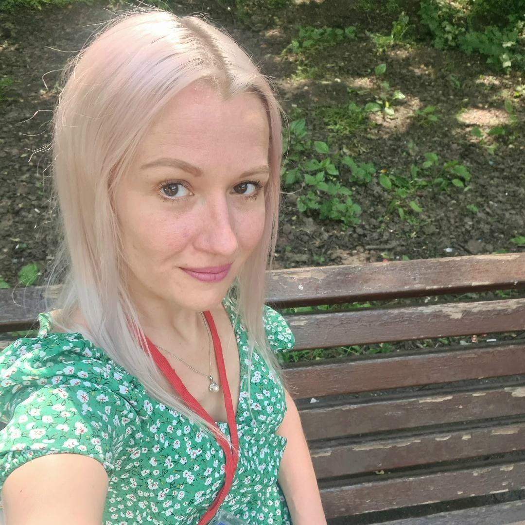 <p>Светлана Коновалова</p>