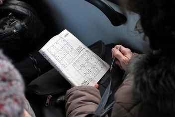 Игра на эрудицию: Сколько слов вы сможете найти из 60+ загаданных?