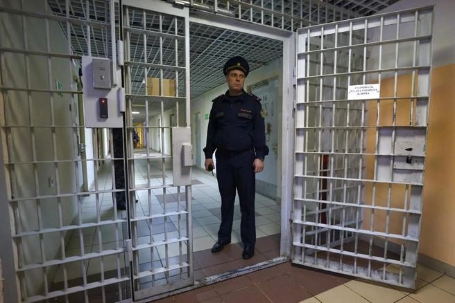 Колпинский СИЗО № 1 состоит из 54 зданий и сооружений и позволяет содержание в учреждении более 4000 человек. | Источник: Петр Ковалев / ТАСС