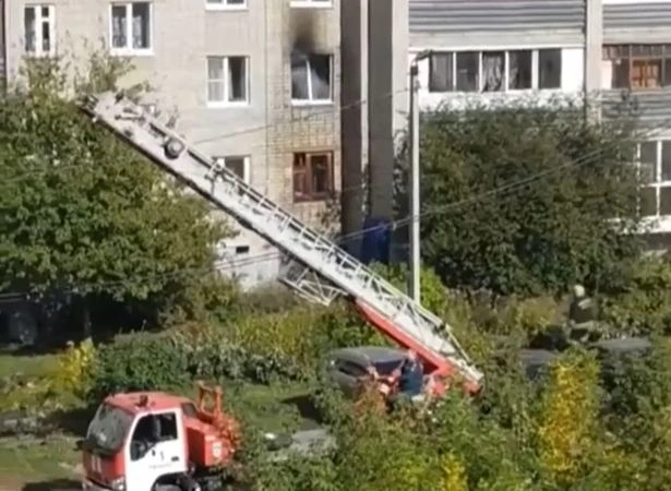 Во время пожара в рязанской 10-этажке эвакуировали 50 человек | ya62.ru
