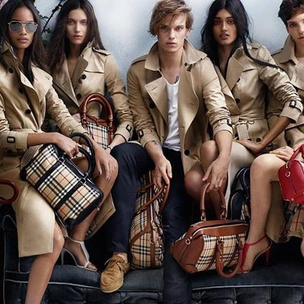 Предчувствие весны: молодые британцы в рекламе Burberry