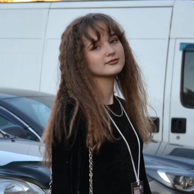 <p>«бывшая девушка» жениха</p>