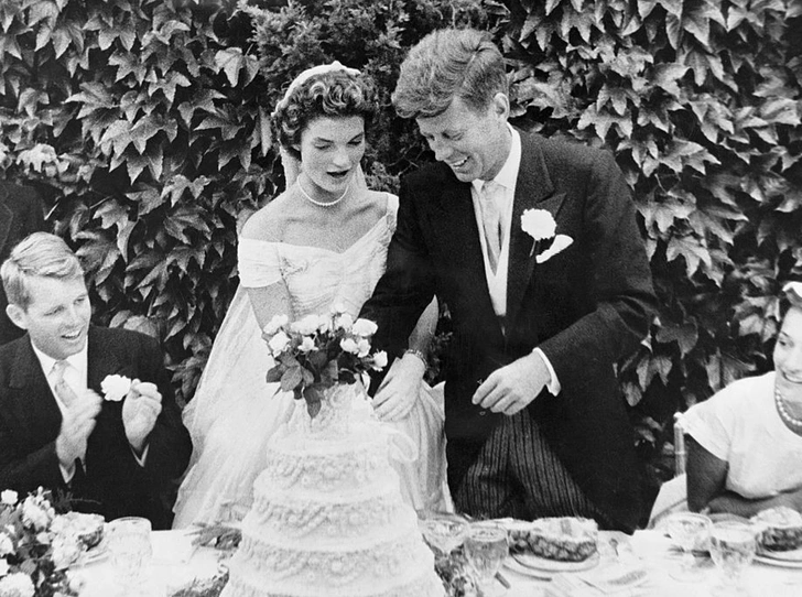 Свадьба Джона Кеннеди и Жаклин Бувье, Ньюпорт, 12 сентября 1953 | marieclaire.ru
