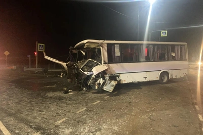 Двое погибли и 23 пострадали в аварии с автобусом на «Южном полукольце»