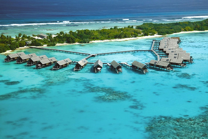 Отель SHANGRI-LA VILLINGILI RESORT AND SPA