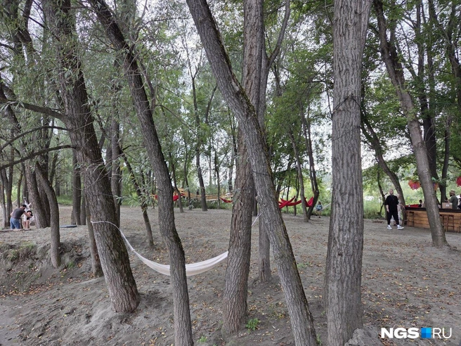 Так выглядит вторая сцена на площадке | Источник: Елизавета Шаталова / NGS.RU