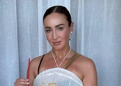 Седокова с сыном, Дуров с козлятами, а Бузова в Китае: звезды отмечают Пасху