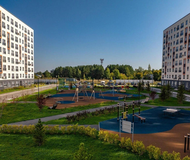 ЖК «Поколение» предлагает закрытую территорию с двором без машин и вместительный наземный паркинг в шаговой доступности от каждого подъезда | Источник: СЗ «ГРИНАГРОСТРОЙ»