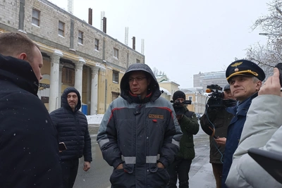 Мэр Нижнего Новгорода проверил очистку крыш от снега