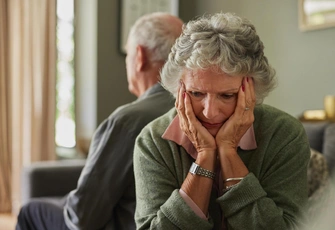 «Мама довела отца до инсульта и отказывается лечиться сама: делает все назло и со всеми ругается»