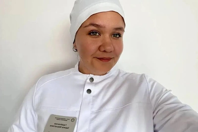 Студентка-медик вернула к жизни мужчину, придавленного машиной