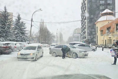 Heaviest Winter Snowfall Buries Voronez