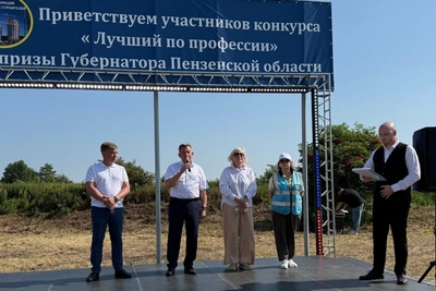 Определен лучший оператор плиты асфальтоукладчика в Пензенской области