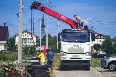 Олег Болоховец обсудил развитие инфраструктуры с жителями поселка Волжский