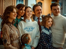 Мельникова за бортом: завершены съемки «Папиных дочек» с Арзамасовой, Карпович и Пуговкой