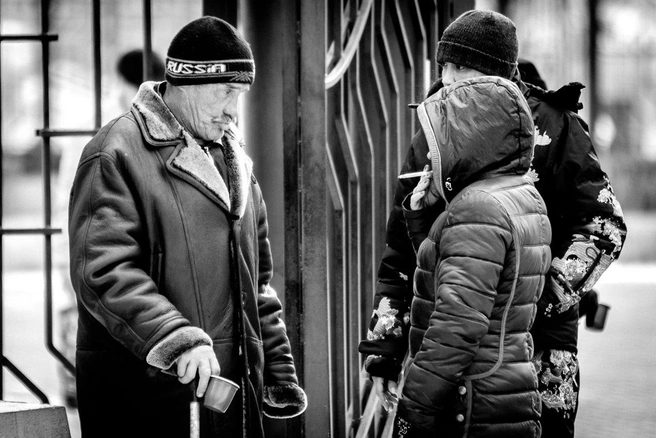 На паперти собрались все - инвалиды, авантюристы и тунеядцы | Источник: Анна Хвостова