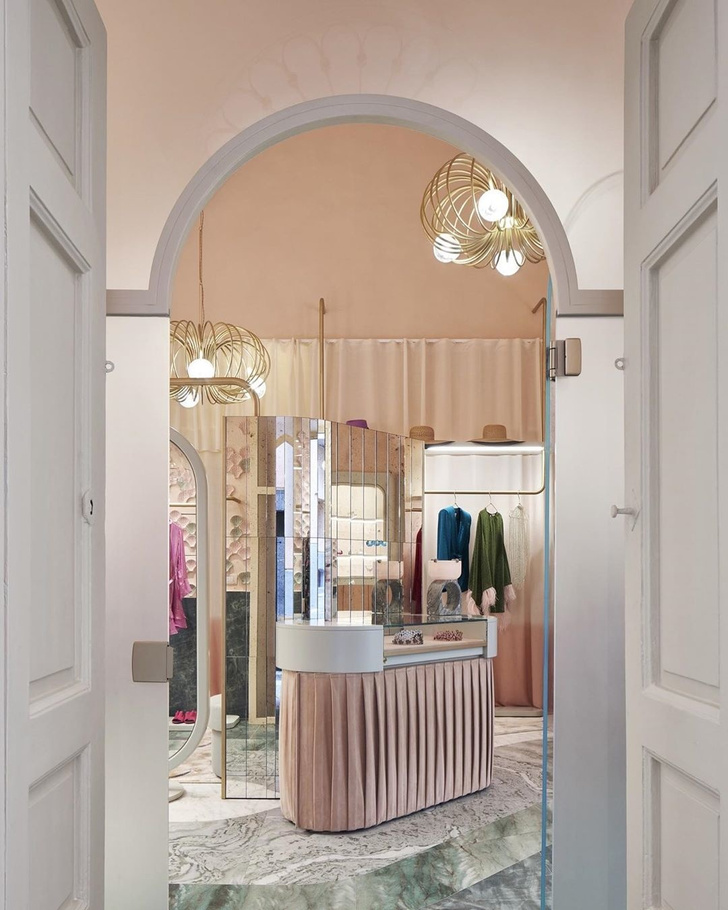 Нежно-розовый бутик по дизайну Кристины Челестино (фото 5)